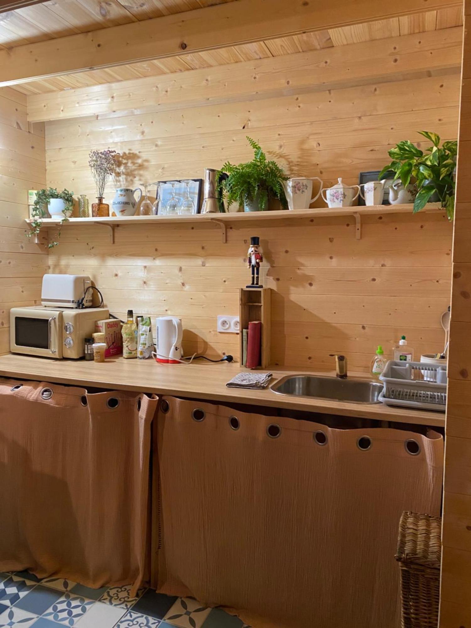 Maison En Bois 1 Chambre 4 Couchages Type Tiny House 格朗维尔 外观 照片